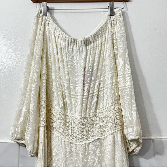 Anthropologie x Farm Rio Small Ivory Off Shoulder Lace Wide Leg Cropped Jumpsuit - Picture 4 of 13